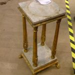 339 8492 Piedestal